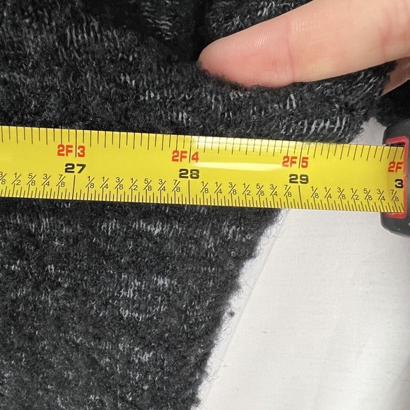 Urban Outfitters Women’s Wool Gray Black Heavyweight Wool Cardigan Sweater Sz L - Picture 7 of 9